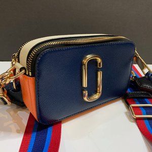 MARC JACOBS The Snapshot Bag in Navy Blue/Orange/White